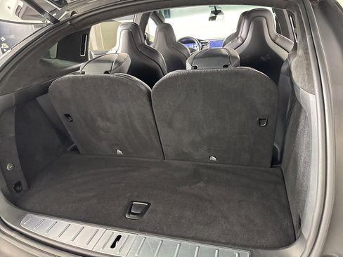 Used 2018 Tesla Model X P100D image 26