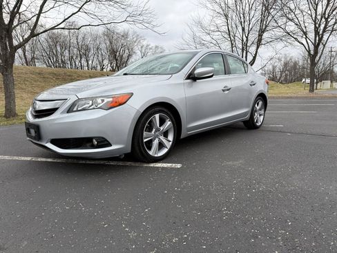 Used 2013 Acura ILX w/ Premium Package image 17