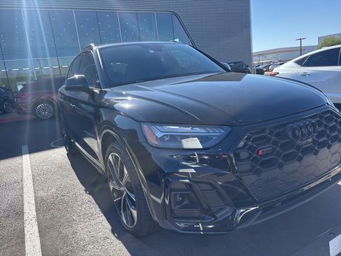 Used 2022 Audi SQ5 Prestige AWD/4WD image 3