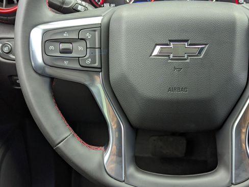 Used 2025 Chevrolet Blazer RS w/ Enhanced Convenience Package image 21