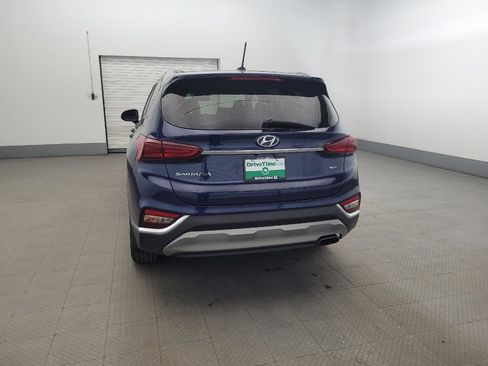 Used 2020 Hyundai Santa Fe SE image 6