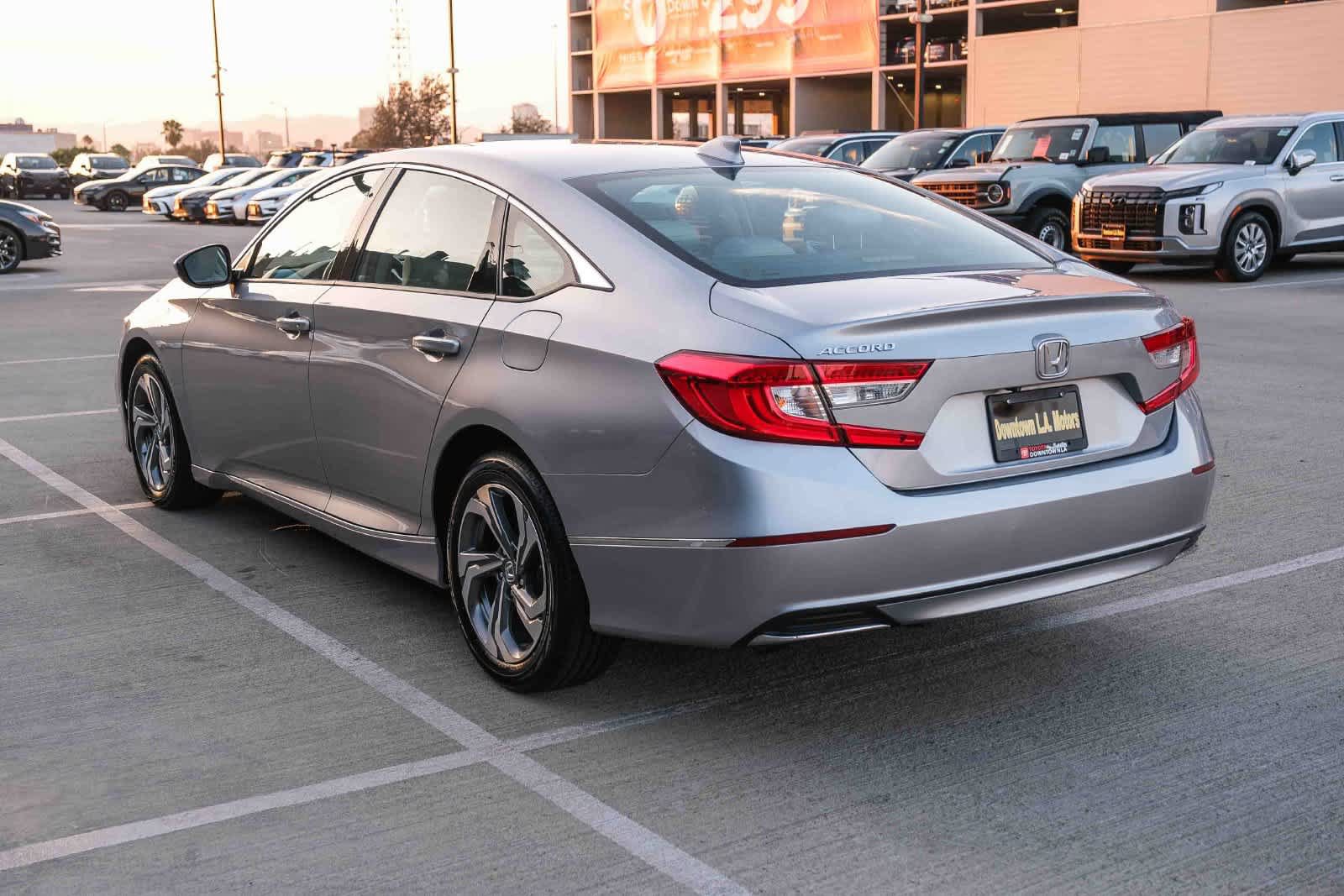 Used 2020 Honda Accord EX image 6