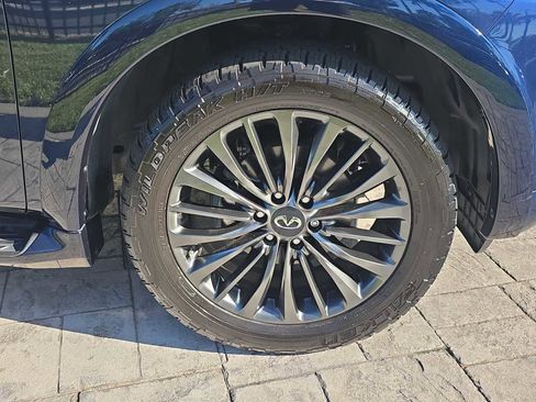 Used 2023 INFINITI QX80 Premium Select w/ Cargo Package RWD image 3