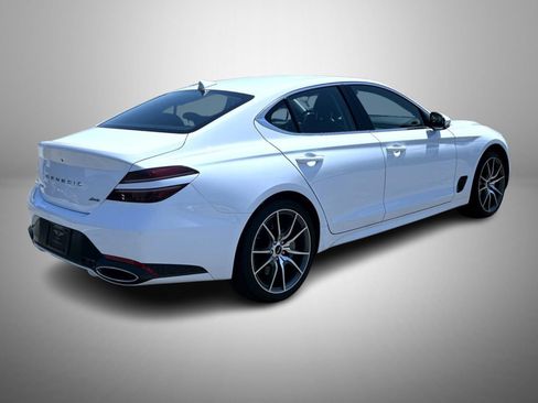 Certified 2026 Genesis G70 2.5T AWD/4WD image 5