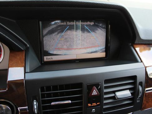 Used 2012 Mercedes-Benz GLK 350 4MATIC image 22