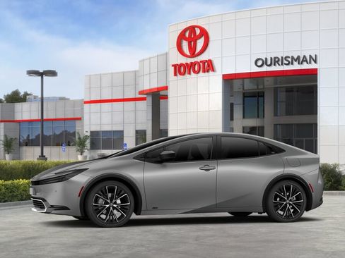 New 2027 Toyota Prius XLE AWD/4WD image 3