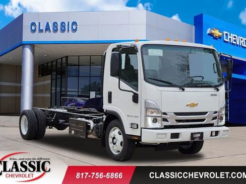 New 2024 Chevrolet Low Cab Forward 5500XD RWD image 1