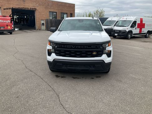 Used 2025 Chevrolet Silverado 1500 W/T w/ Z71 Off-Road Package AWD/4WD image 18