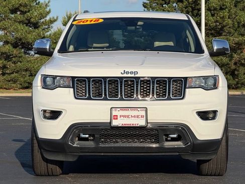 Used 2018 Jeep Grand Cherokee Limited AWD/4WD image 10