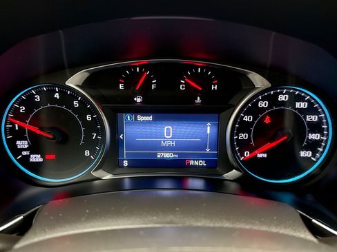Used 2024 Chevrolet Equinox LS w/ LS Convenience Package FWD image 13