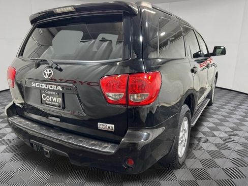 Used 2008 Toyota Sequoia SR5 RWD image 7