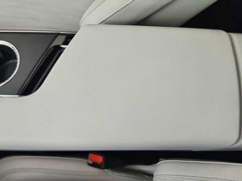 Used 2024 Cadillac Lyriq Sport image 54