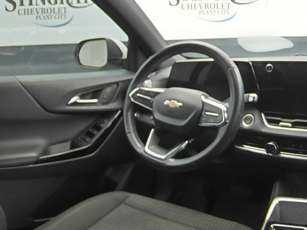 Certified 2025 Chevrolet Equinox LT w/ Safety and Technology Package FWD image 16