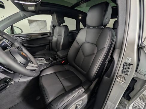 New 2026 Porsche Macan S AWD/4WD image 5