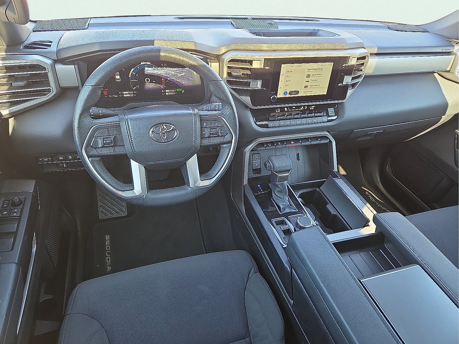 Used 2025 Toyota Sequoia SR5 AWD/4WD image 12