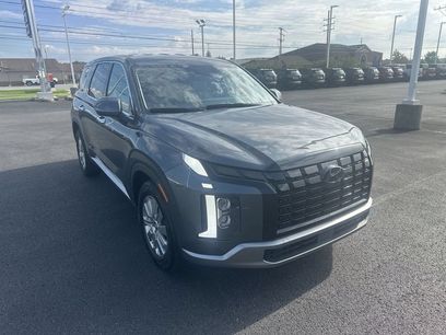 Used 2023 Hyundai Palisade SE w/ Cargo Package