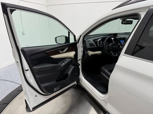 Used 2022 Subaru Ascent Touring w/ Popular Package #2A image 10