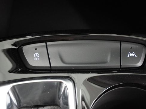 New 2026 Chevrolet Trax LT image 28