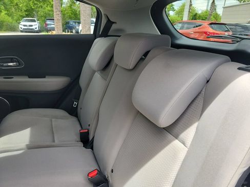 Used 2019 Honda HR-V EX image 23