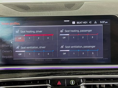 Used 2019 BMW X7 xDrive50i w/ M Sport Package image 28