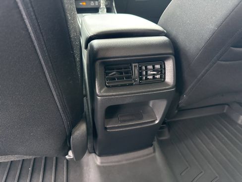 Used 2023 Honda CR-V EX image 16