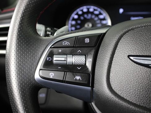 Used 2024 Genesis G70 3.3T Advanced RWD image 26