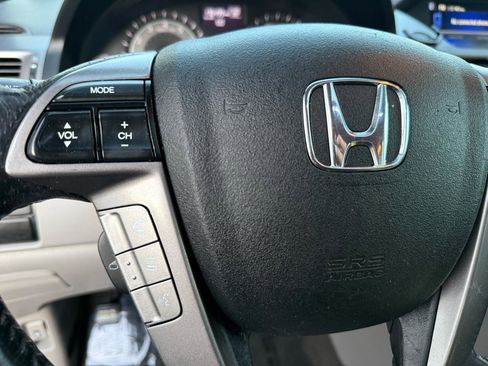 Used 2017 Honda Odyssey EX-L image 40
