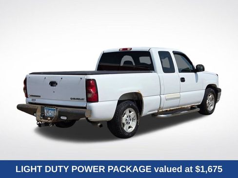 Used 2005 Chevrolet Silverado 1500 LS w/ Safe And Sound Package RWD image 3