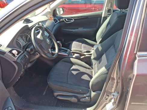 Used 2019 Nissan Sentra SV w/ Special Edition Package FWD image 10