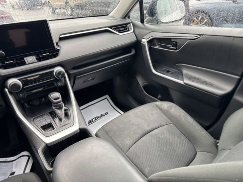 Used 2024 Toyota RAV4 LE image 13