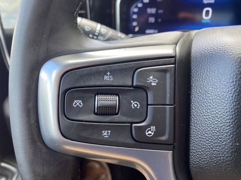 Used 2023 Chevrolet Silverado 1500 LT AWD/4WD image 26