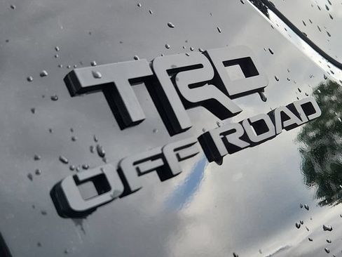 Used 2025 Toyota 4Runner TRD Off-Road Premium w/ Tow Technology Package AWD/4WD image 24