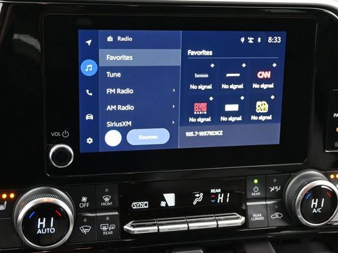 Used 2023 Toyota Highlander L image 20