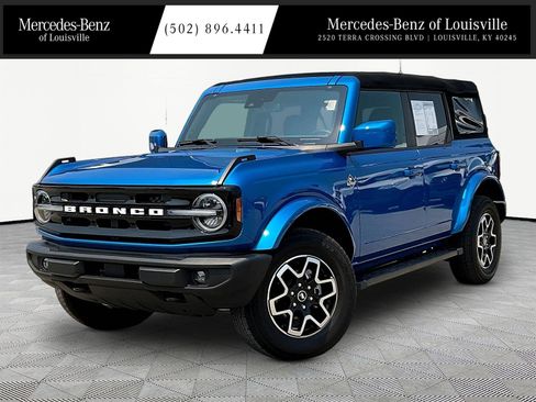 Used 2024 Ford Bronco Outer Banks AWD/4WD image 1