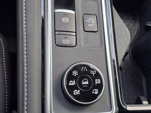 New 2026 Nissan Pathfinder SV AWD/4WD image 21