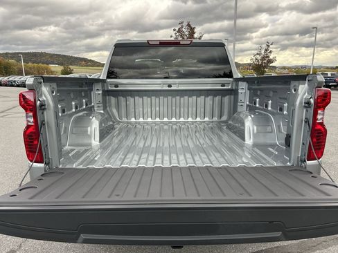 New 2026 Chevrolet Silverado 1500 LT image 9