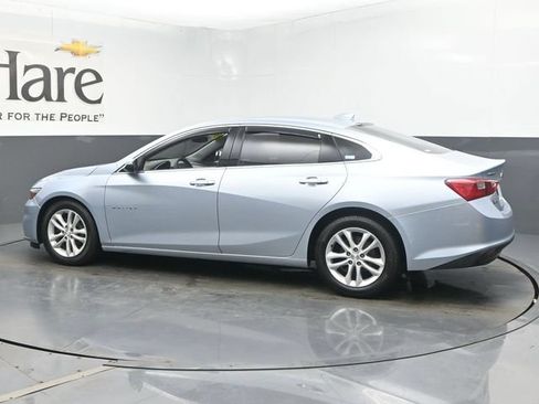 Used 2017 Chevrolet Malibu LT FWD image 49