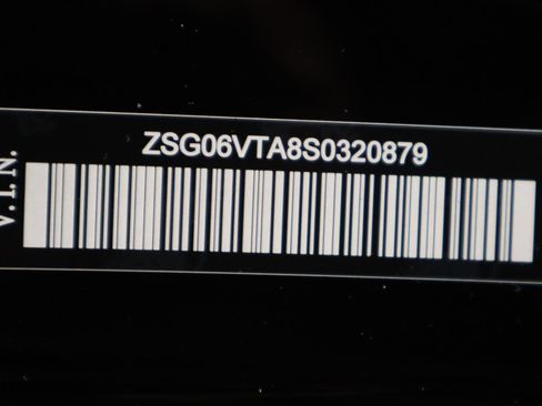 Certified 2025 Ferrari Purosangue image 39