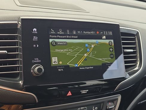 Used 2019 Honda Pilot Touring image 28