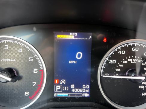 Used 2021 Subaru Forester Limited AWD/4WD image 11