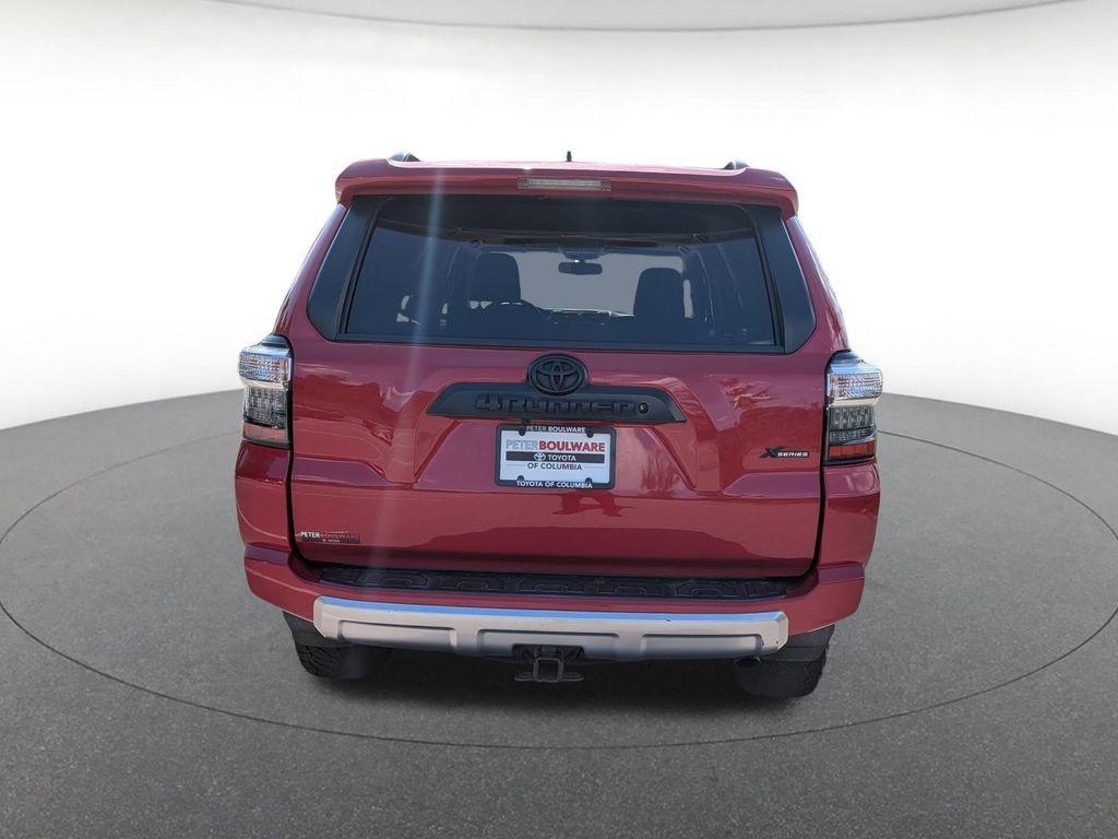 Used 2019 Toyota 4Runner TRD Off-Road Premium AWD/4WD image 4