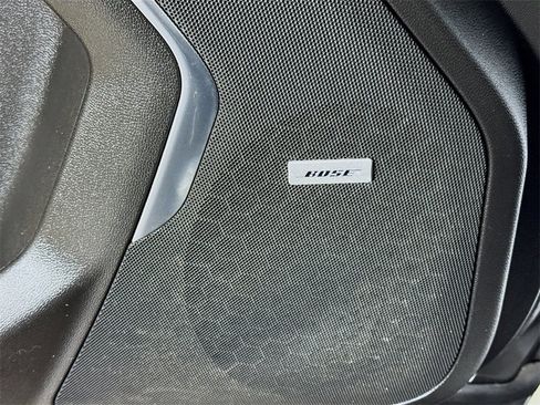 Used 2021 GMC Yukon SLT image 16