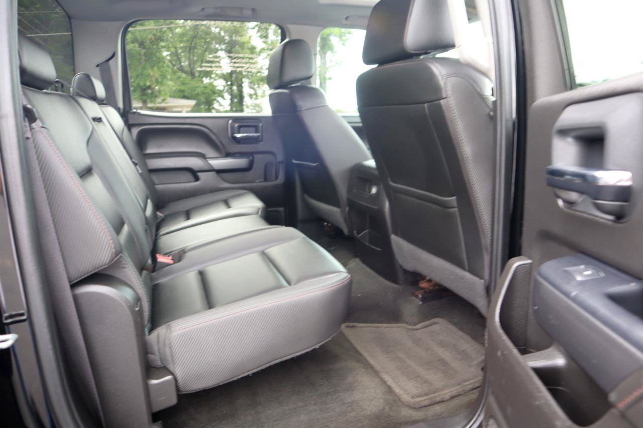 Used 2016 GMC Sierra 2500 SLT w/ All-Terrain HD Package AWD/4WD image 18