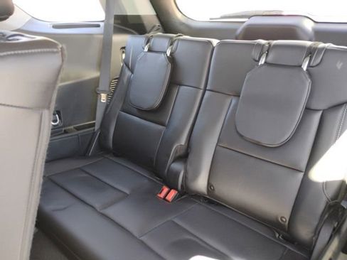 Used 2023 Ford Explorer XLT w/ Equipment Group 202A image 13