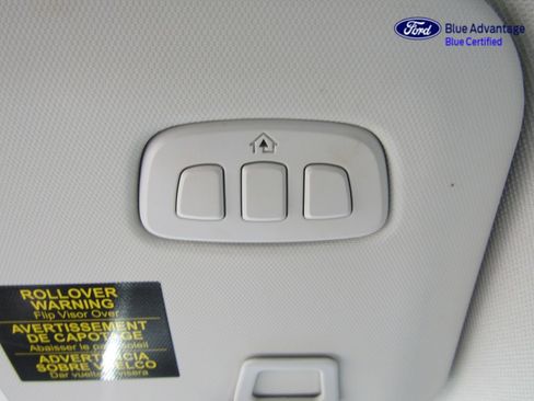 Certified 2025 Ford Escape Platinum w/ Premium Technology Package AWD/4WD image 32
