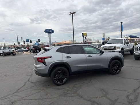 Used 2024 Chevrolet Trax ACTIV image 5