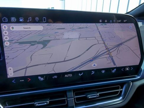 New 2026 Chevrolet Equinox EV LT image 22