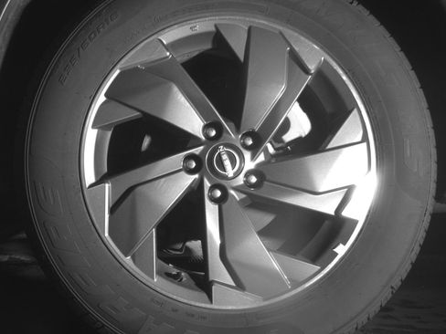 Used 2025 Nissan Rogue SV FWD image 14