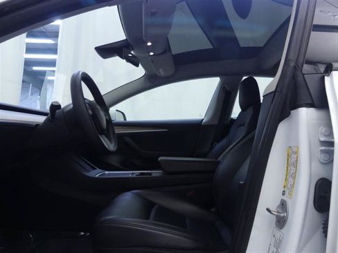 Used 2022 Tesla Model 3 Performance AWD/4WD image 22