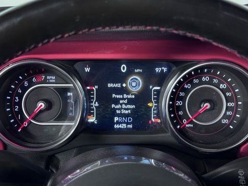 Used 2021 Jeep Wrangler Unlimited Rubicon image 25